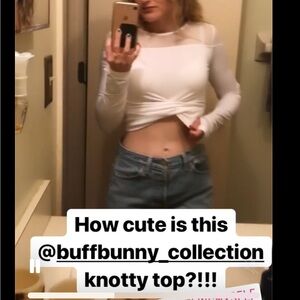 Knotty top xs perfect condition zero flaws